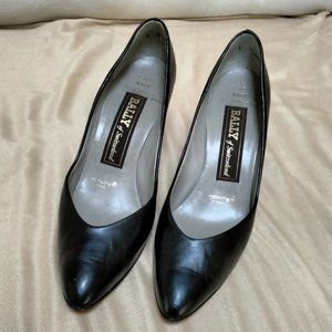 Gently Preloved genuine leather Bally of Switzerland Kitty Black heels size 7M